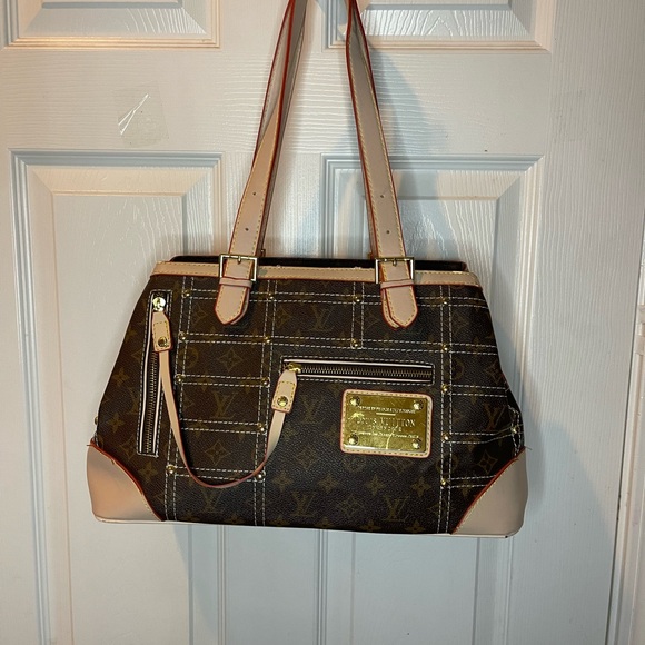 No Brand Handbags - Fashion Inspired Brown and  Gold faux leather Medium shoulder bag tan st…